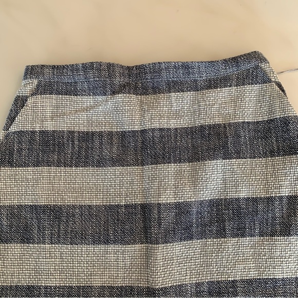 NWT Gray Women’s Striped A New Day Mini Skirt - Picture 3 of 5